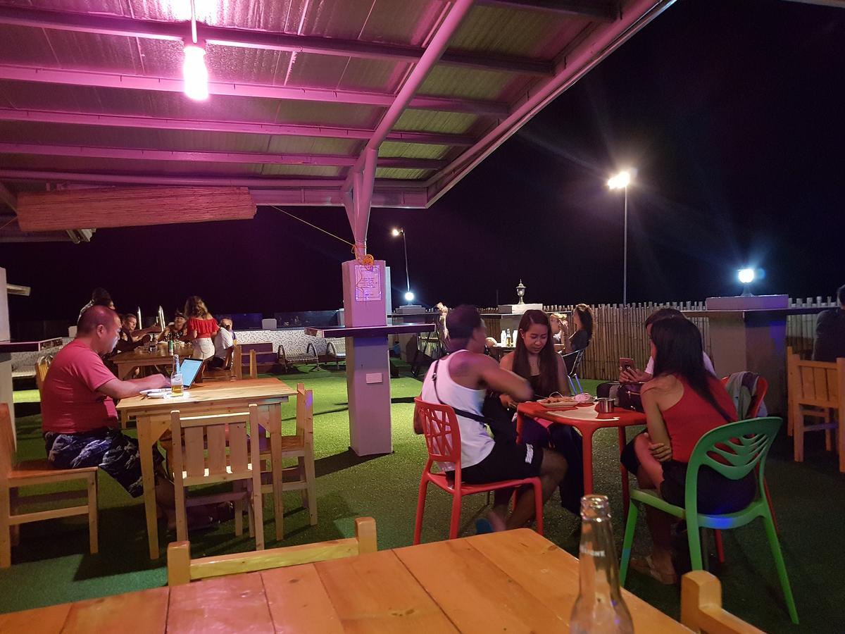 W Hostel Boracay Boracay Island 외부 사진